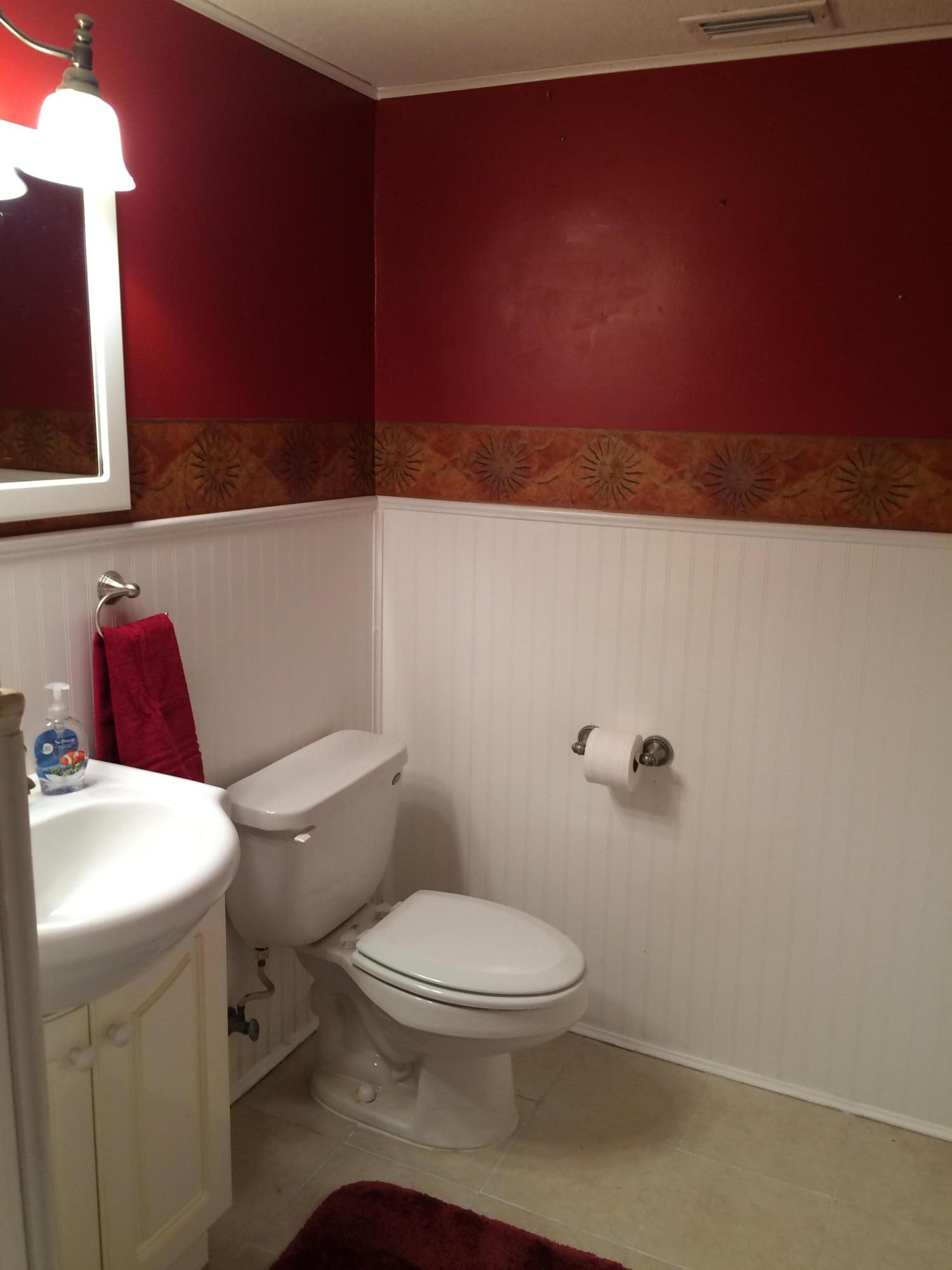 6667 Southeast Raintree Avenue Stuart, FL 34997 - Photo 14 of 22 GUEST BATH 1