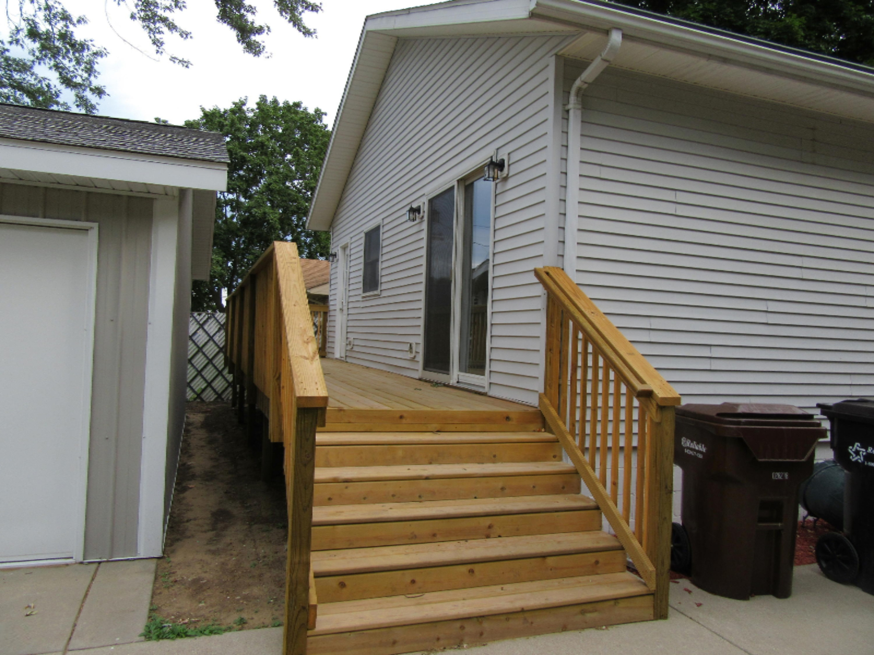 9752 Baldwin Road Bridgman, MI 49106 - Photo 3 of 17 IMG_0083