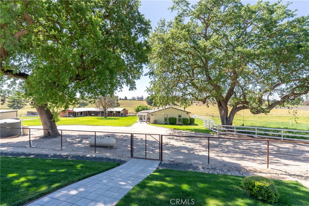 5385-5375 Camp 8 Road Paso Robles, CA 93446 - Photo 34 of 75