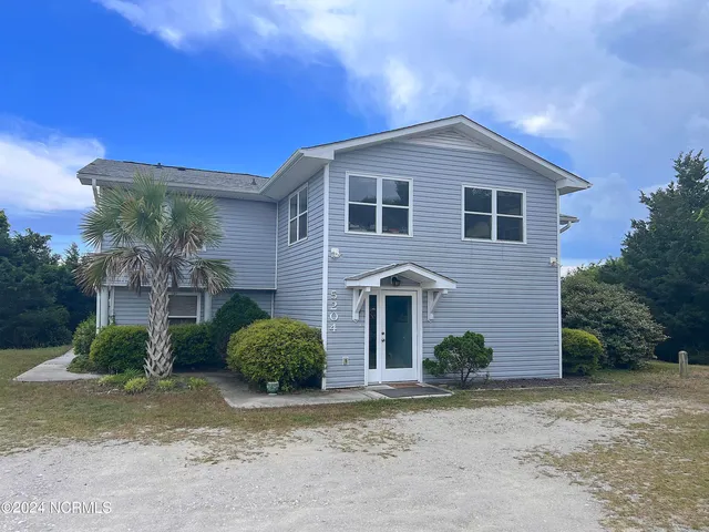 $2,500 | 5204 Ocean Drive, Emerald Isle, NC 28594