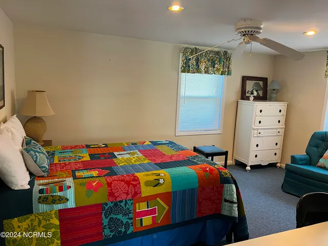 $2,500 | 5204 Ocean Drive, Emerald Isle, NC 28594