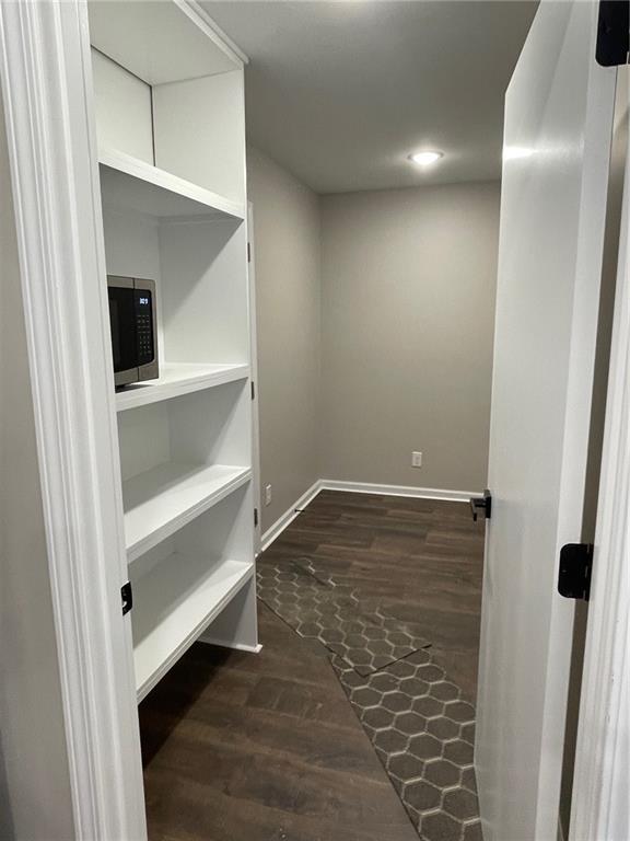 240 Southeast 131st Road Warrensburg, MO 64093 - Photo 16 of 24