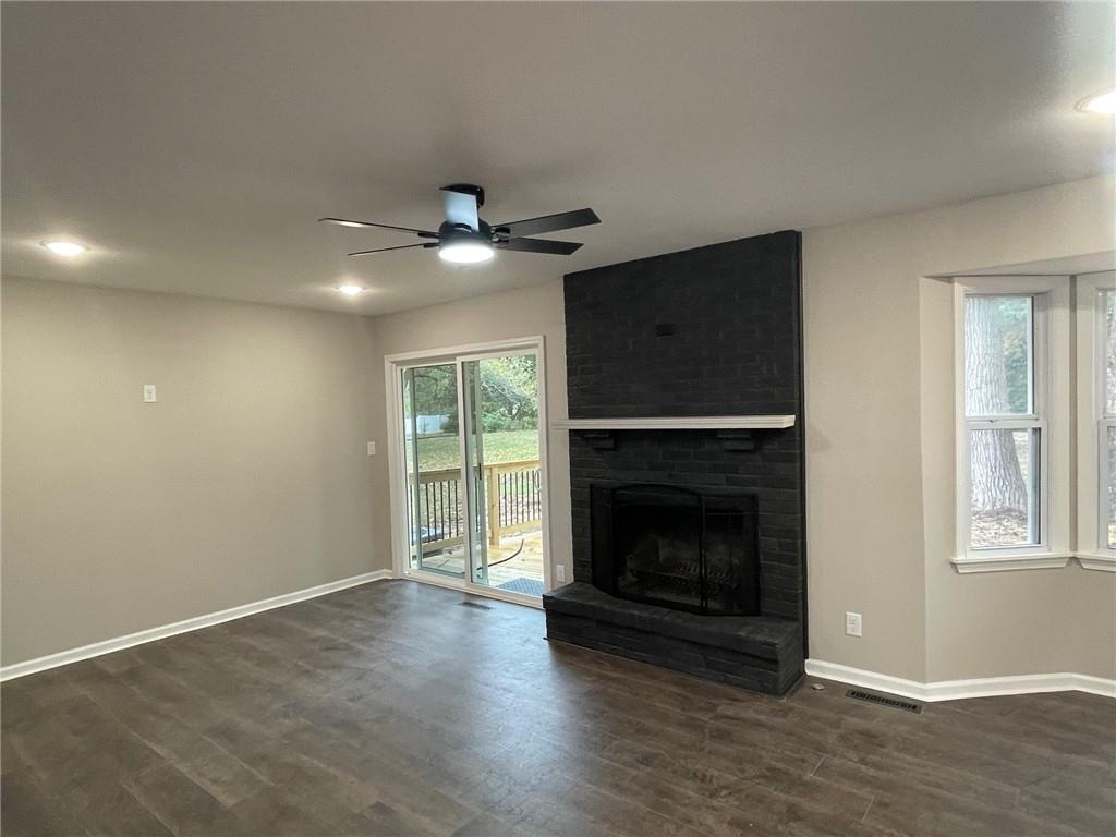 240 Southeast 131st Road Warrensburg, MO 64093 - Photo 10 of 24