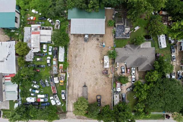 $172,000 | 382 Airway Street, Houston, TX 77037