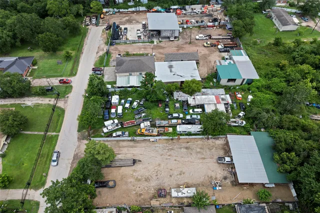 $172,000 | 382 Airway Street, Houston, TX 77037