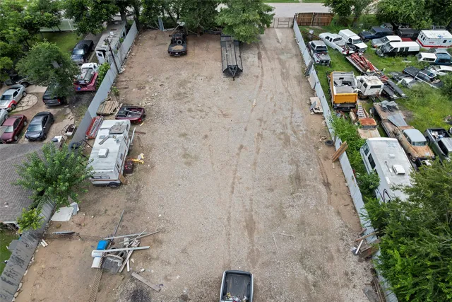 $172,000 | 382 Airway Street, Houston, TX 77037