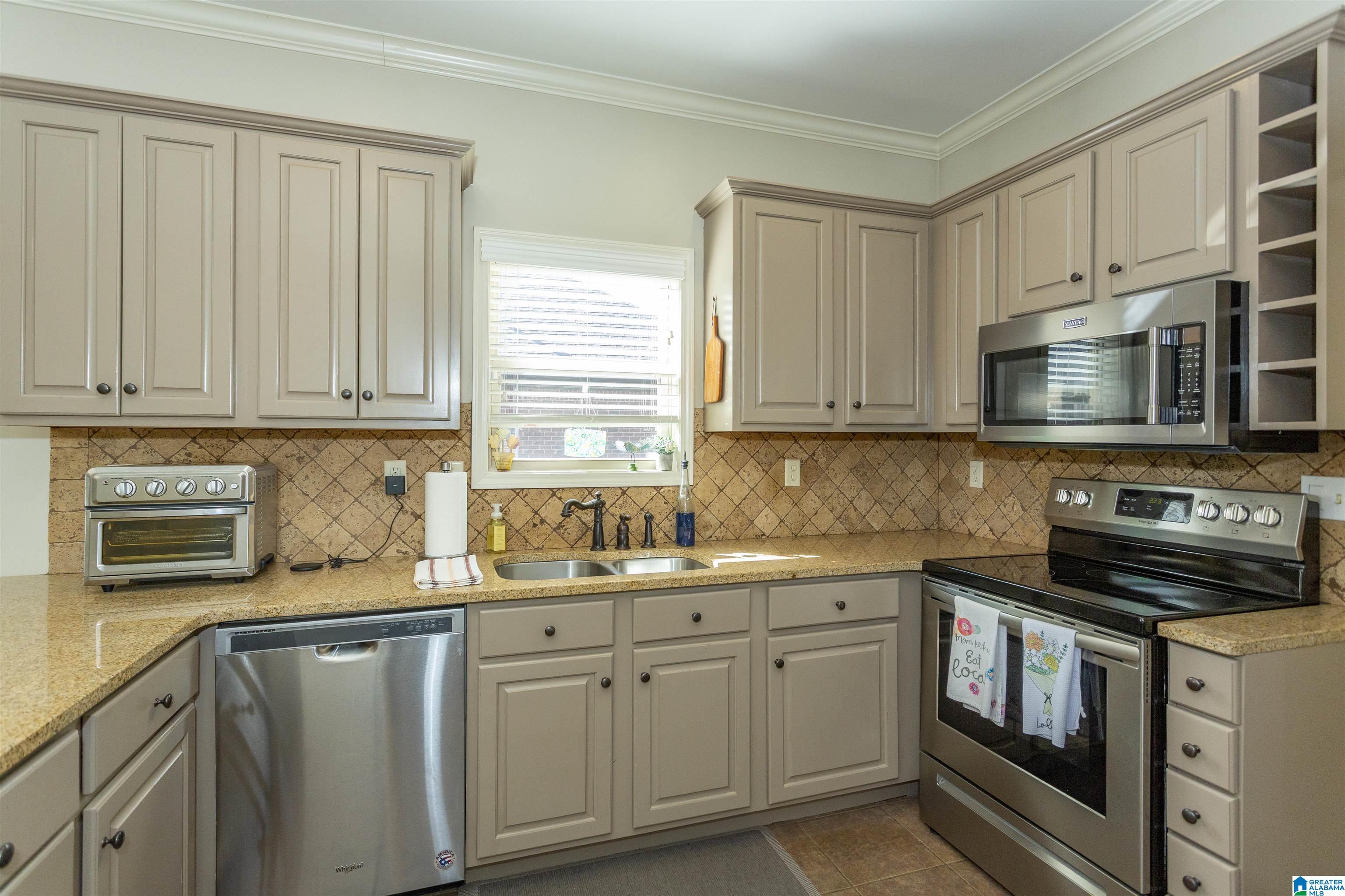 406 Ballantrae Road Pelham, AL 35124 - Photo 24 of 51