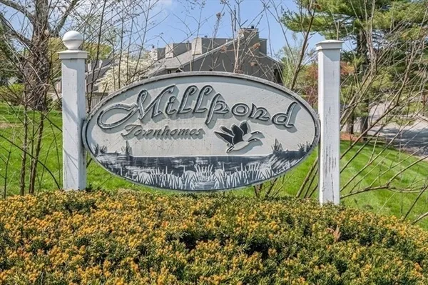 $519,900 | 27 Mill Pond, Unit 27, North Andover, MA 01845