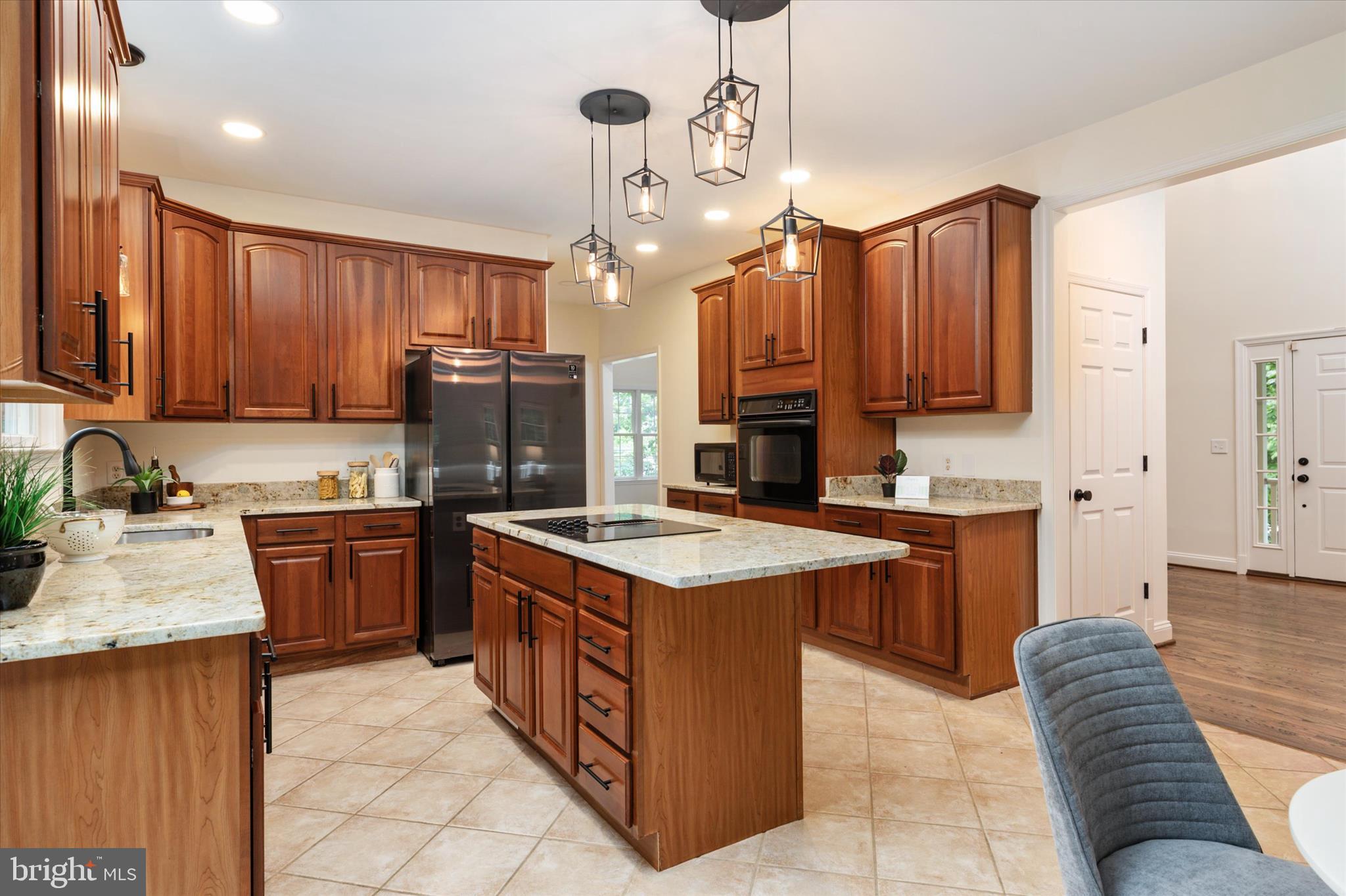 2701 Ogleton Road Annapolis, MD 21403 - Photo 8 of 47
