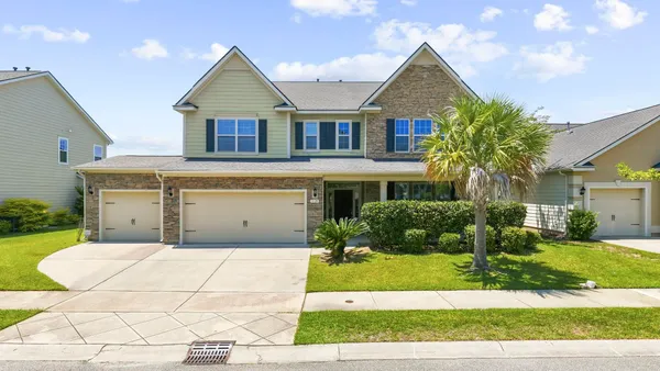 $675,000 | 1125 Wyatt Lane, Myrtle Beach, SC 29577