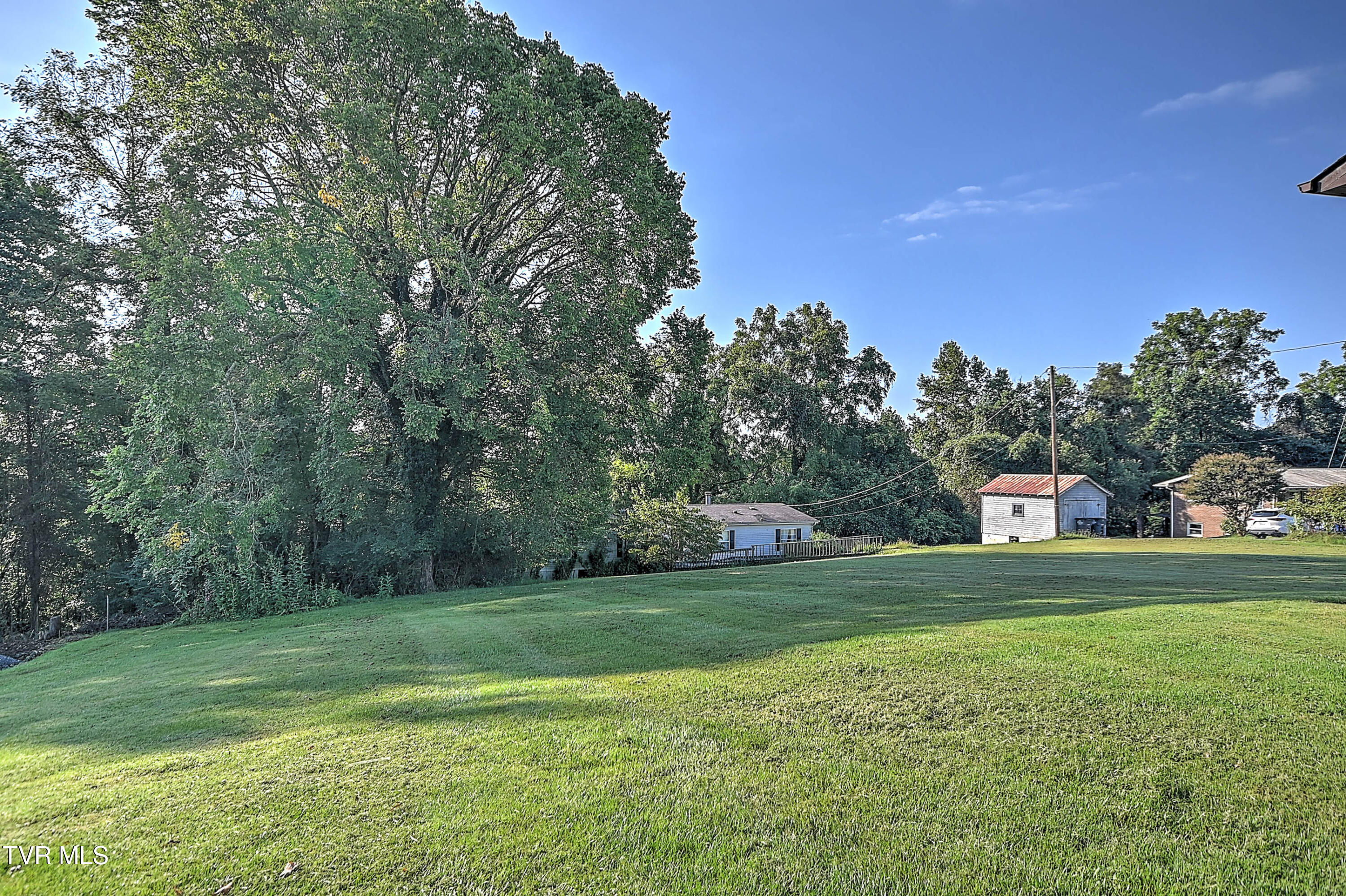 4609 Old Stage Road Kingsport, TN 37664 - Photo 13 of 54 4609 Old Stage SB-52