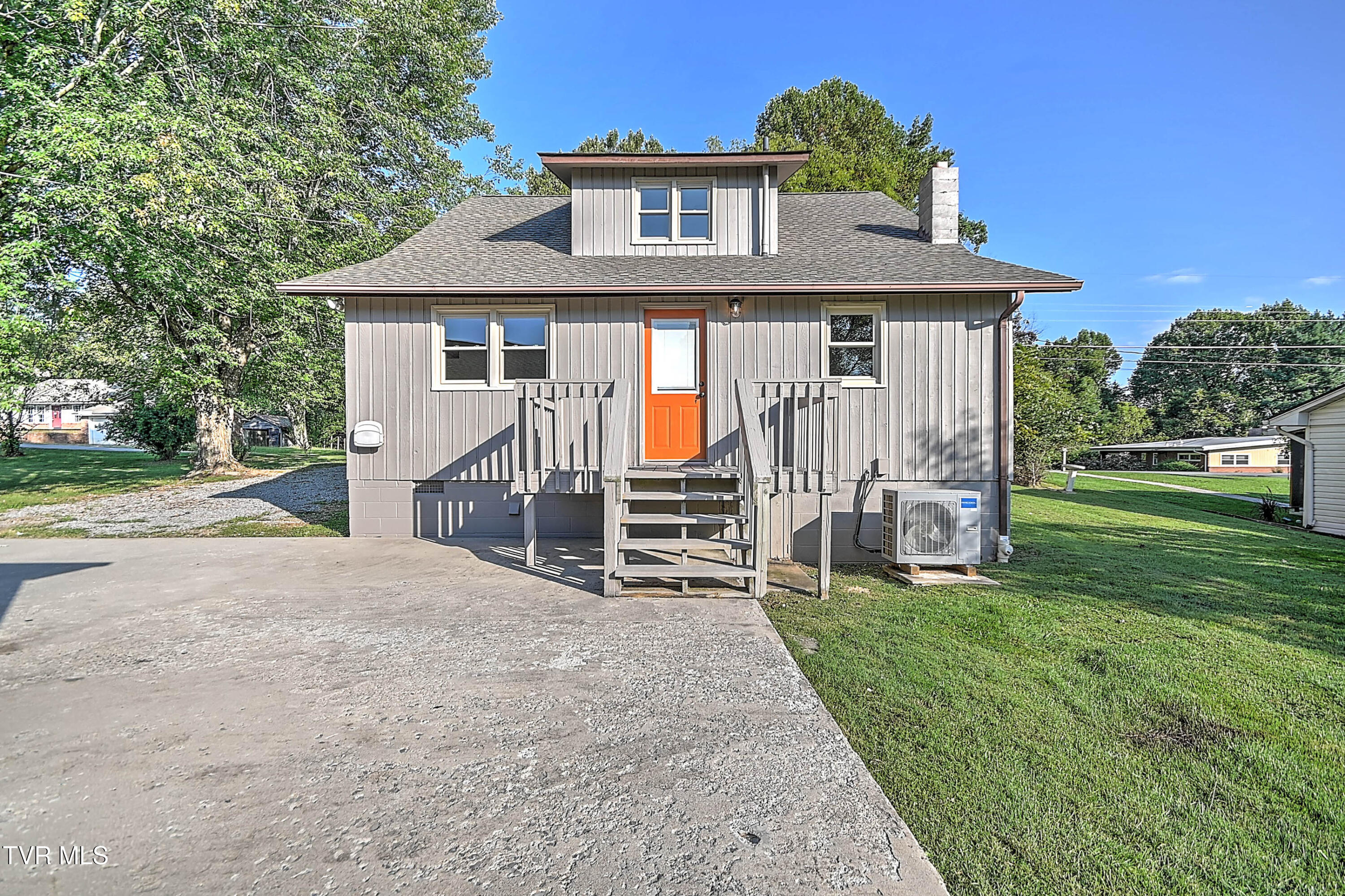 4609 Old Stage Road Kingsport, TN 37664 - Photo 3 of 54 4609 Old Stage SB-47