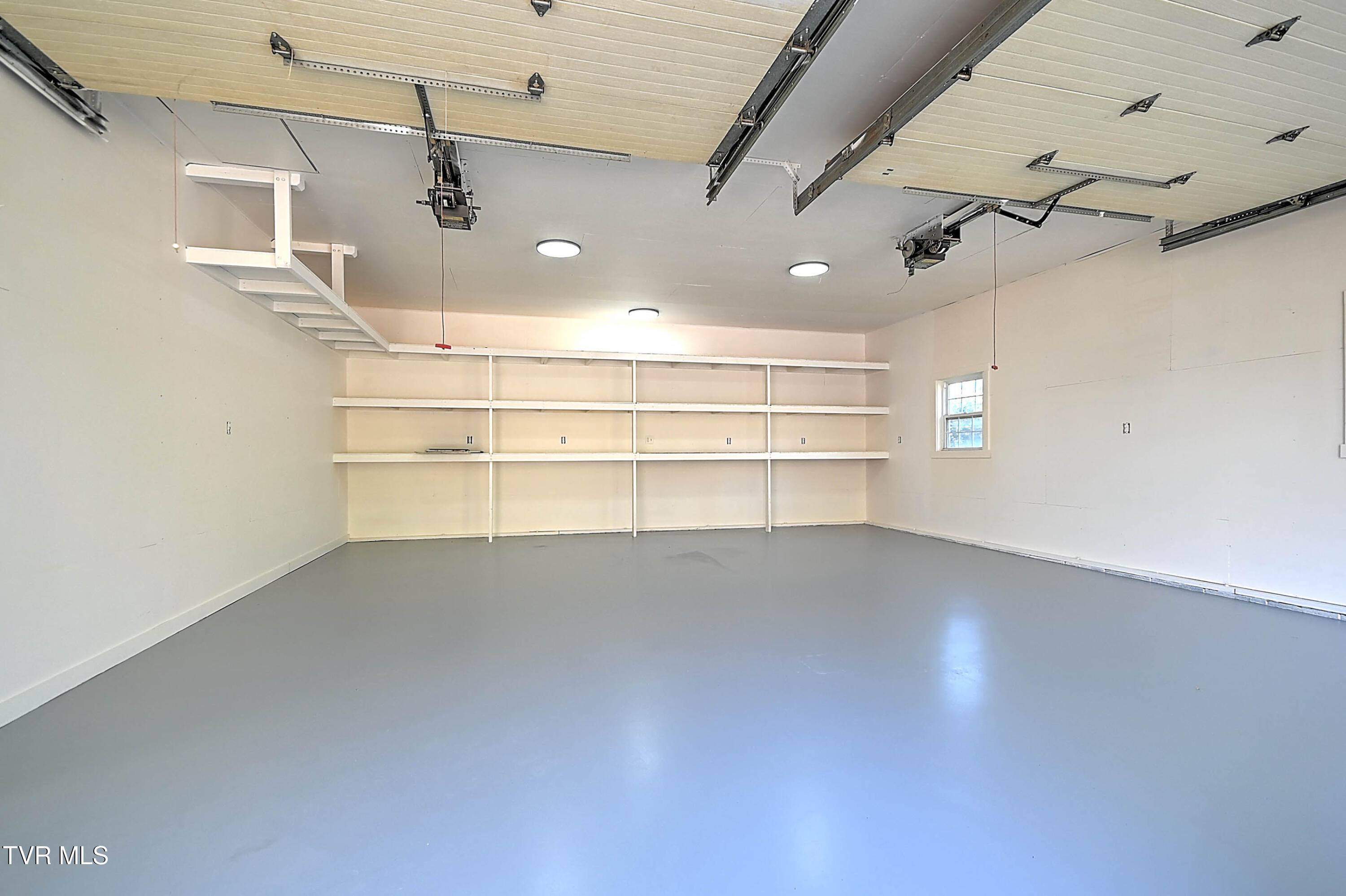 4609 Old Stage Road Kingsport, TN 37664 - Photo 9 of 54 4609 Old Stage SB-44