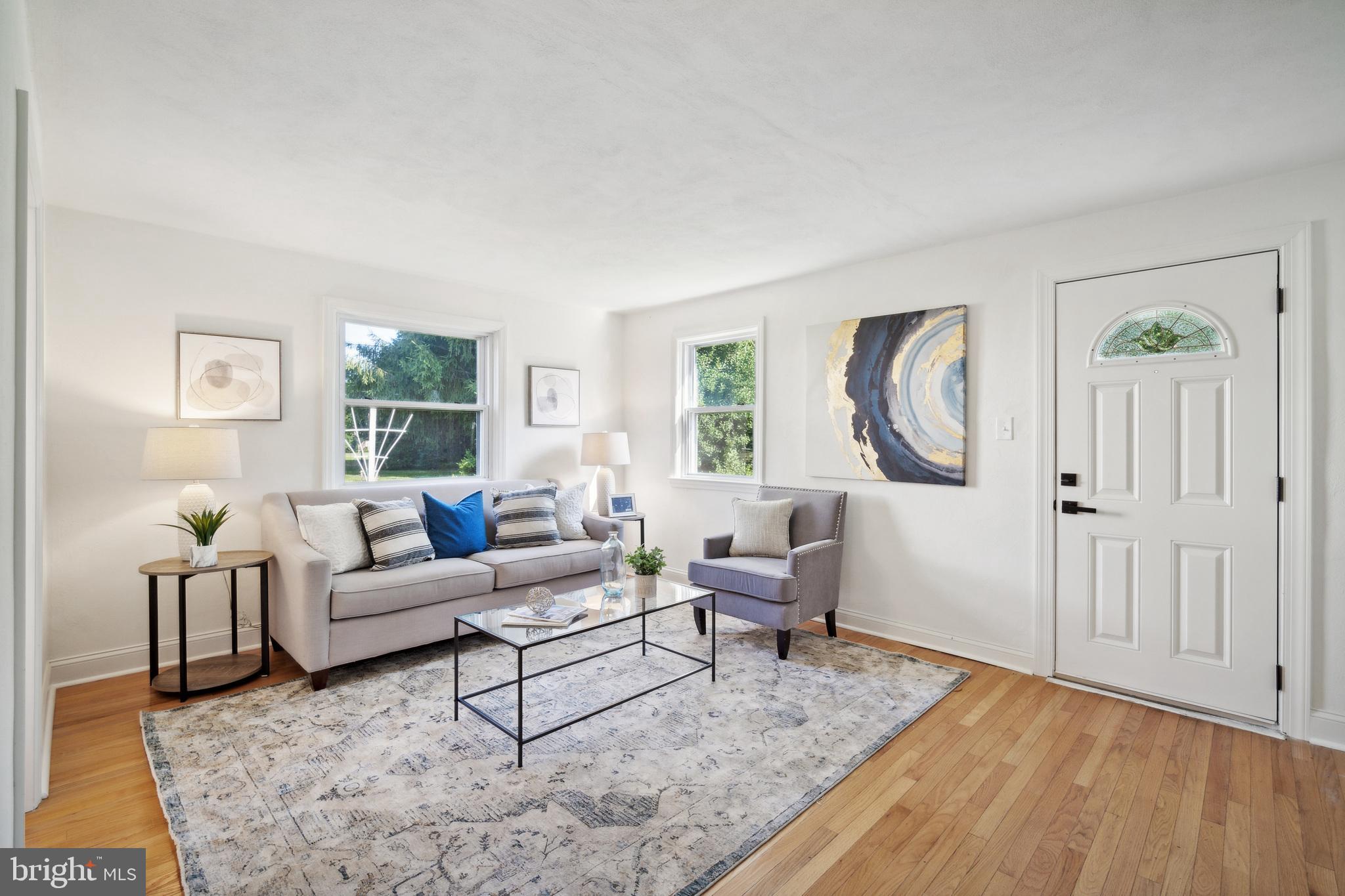 206 Grandview Road Media, PA 19063 - Photo 12 of 27 Family Room