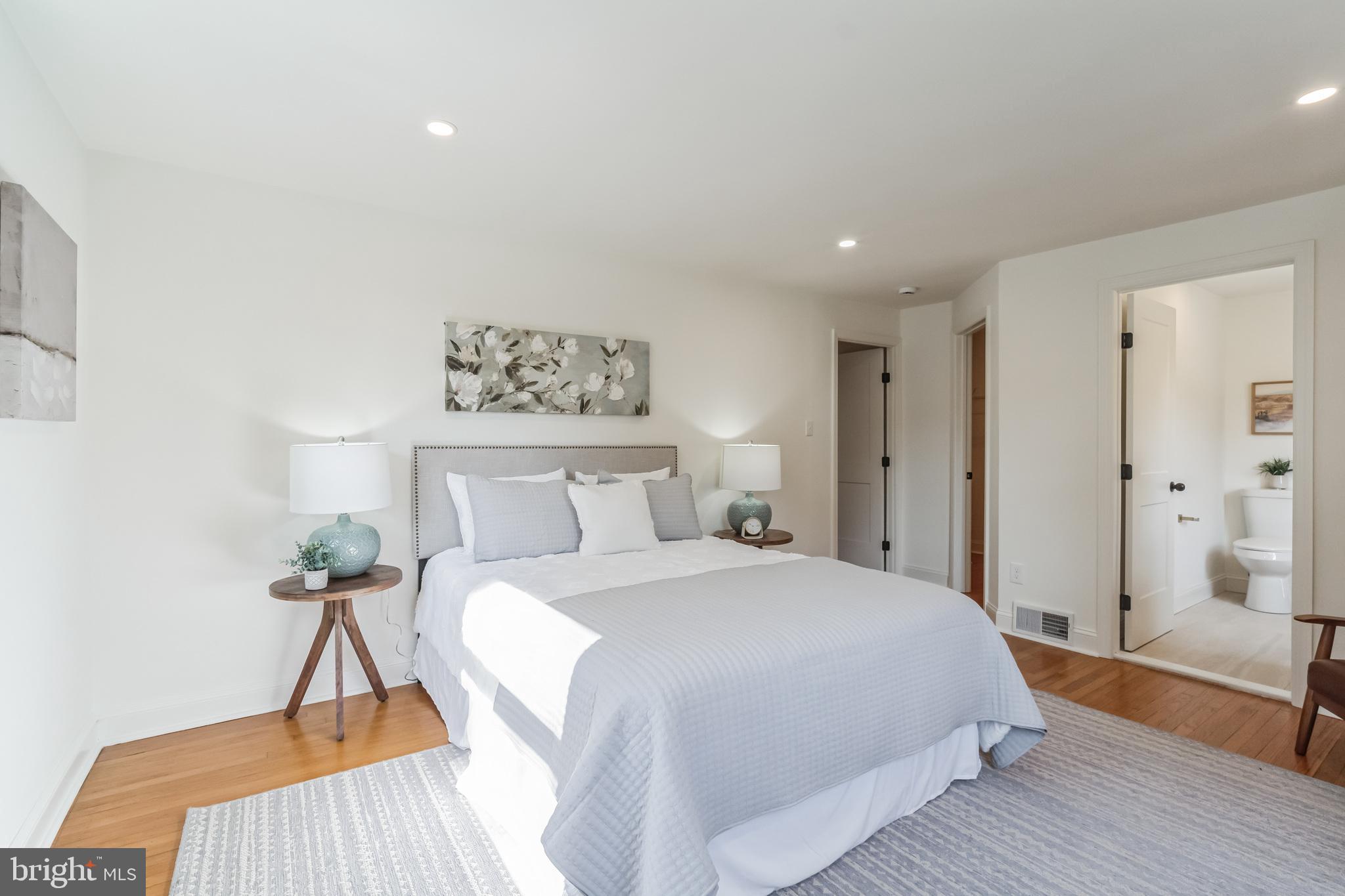 206 Grandview Road Media, PA 19063 - Photo 16 of 27 Primary Bedroom