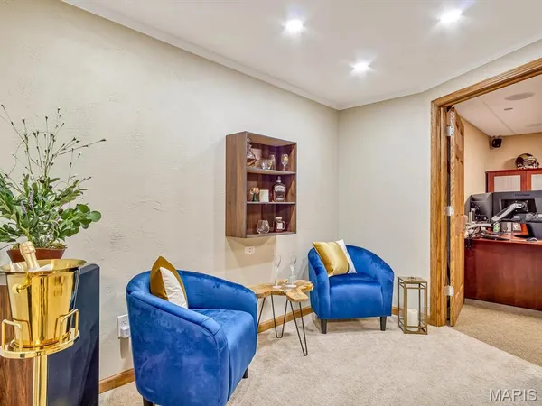 $415,000 | 450 Paul Drive, Waterloo, IL 62298