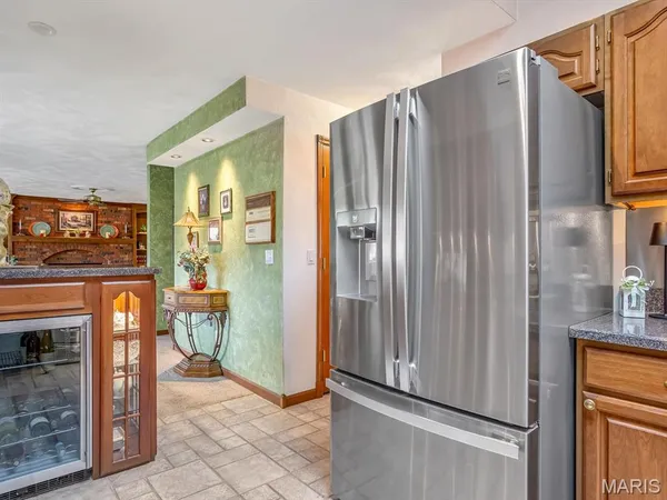 $415,000 | 450 Paul Drive, Waterloo, IL 62298