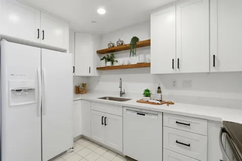 $1,089,000 | 962 Belmont Terrace, Unit 9, Sunnyvale, CA 94086