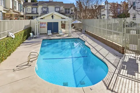 $1,089,000 | 962 Belmont Terrace, Unit 9, Sunnyvale, CA 94086