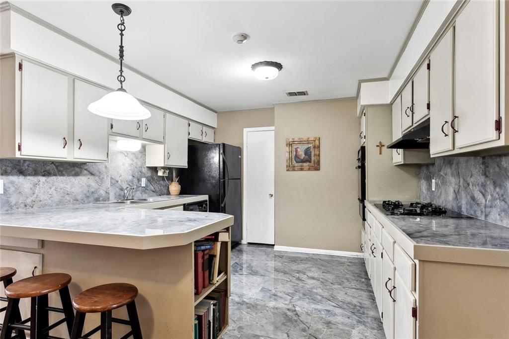 240 Thoreau Street River Ridge, LA 70123 - Photo 11 of 22 Gallery Image 11