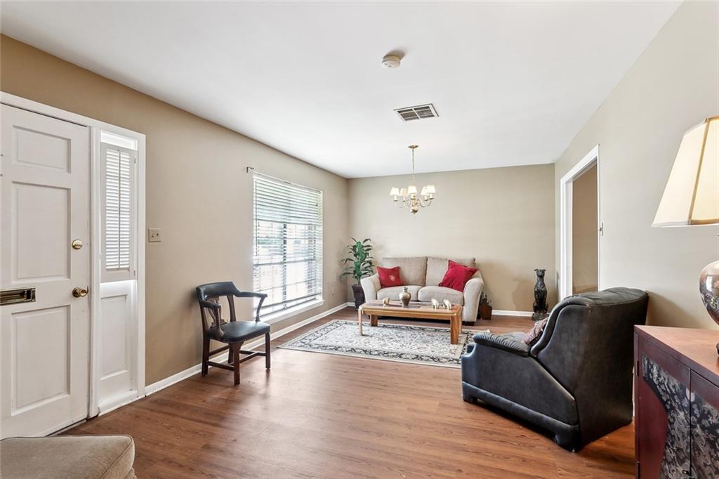 240 Thoreau Street River Ridge, LA 70123 - Photo 4 of 22 Gallery Image 4