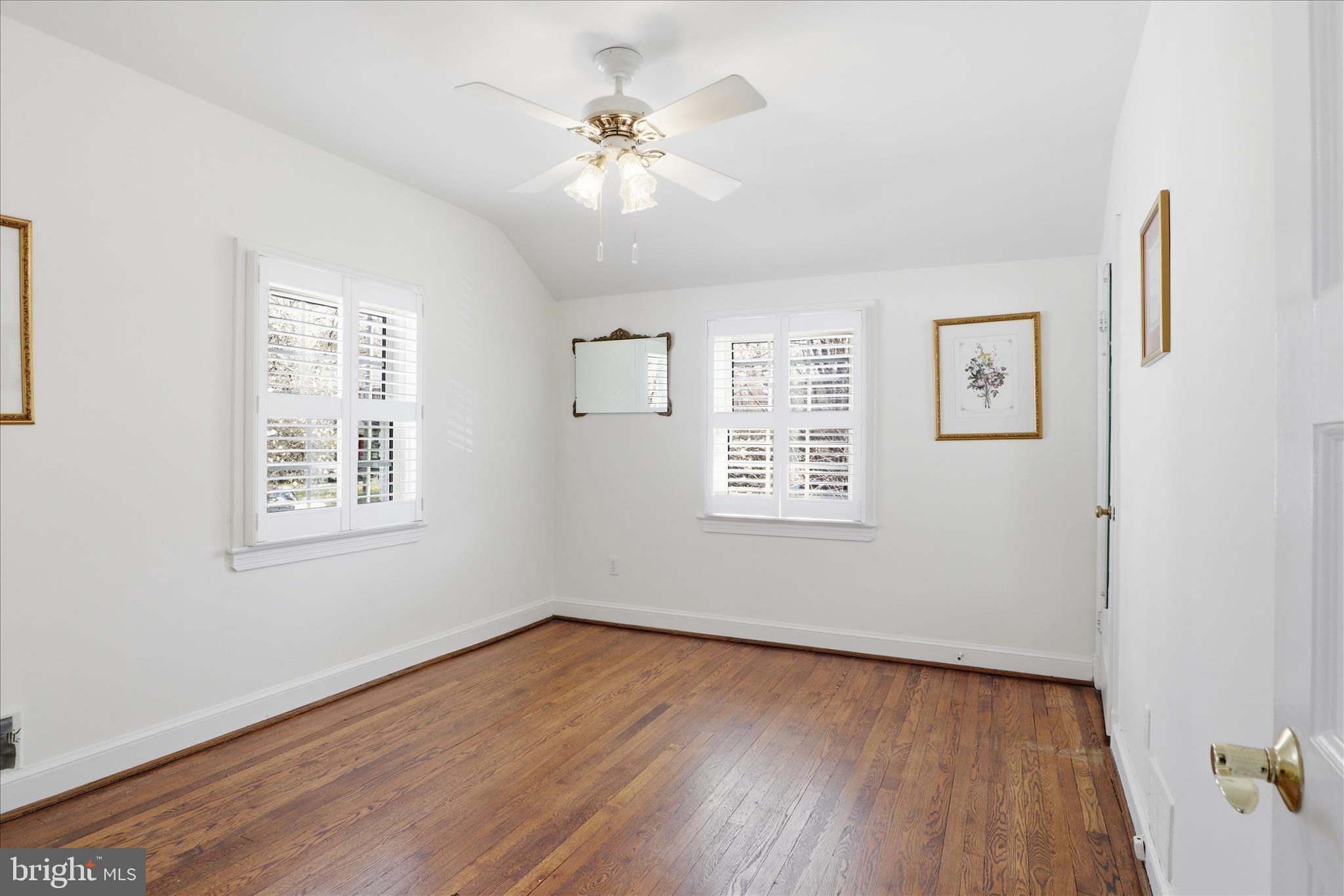 10010 Raynor Road Silver Spring, MD 20901 - Photo 19 of 45 Bedroom