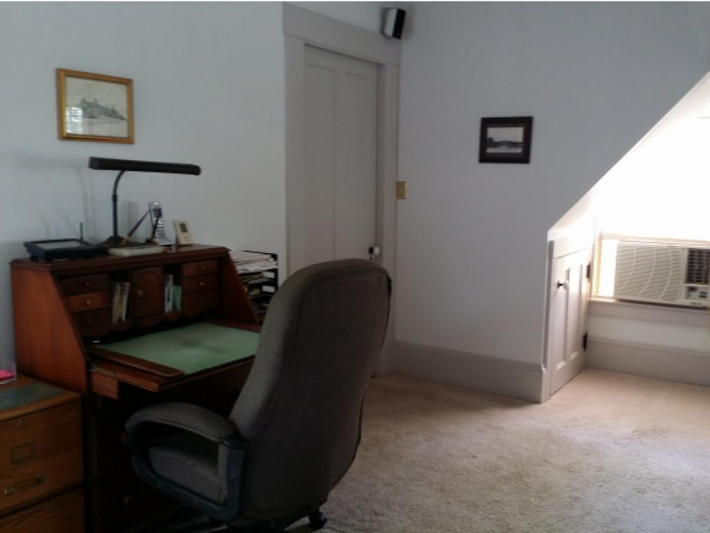 138 Rush Road Henniker, NH 03242 - Photo 8 of 15