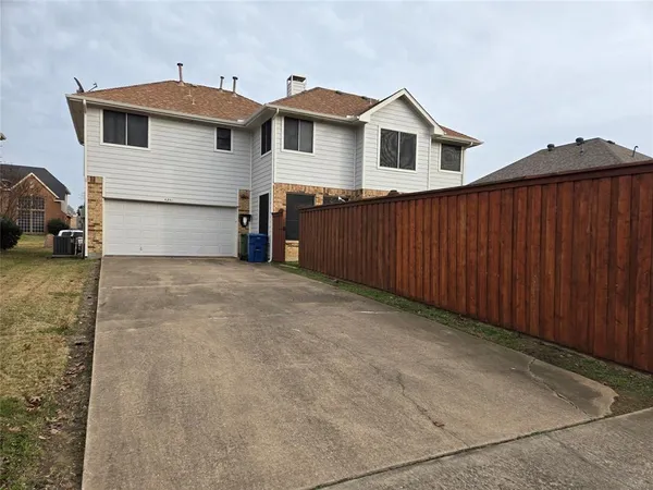 $3,050 | 4241 Arbor Lane, Carrollton, TX 75010