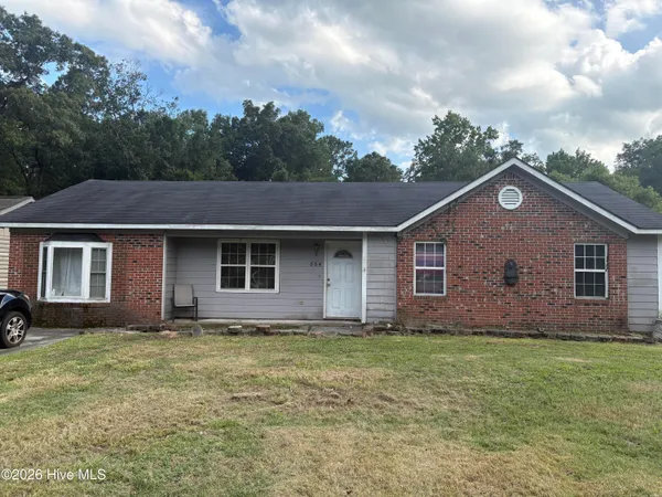 $235,000 | 864 Mill River Road, Jacksonville, NC 28540