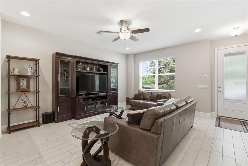 12664 Rangeland Boulevard Odessa, FL 33556 - Photo 2 of 28