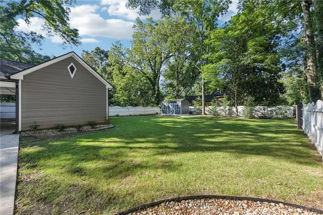 $789,900 | 207 East Hightower Trail, Social Circle, GA 30025