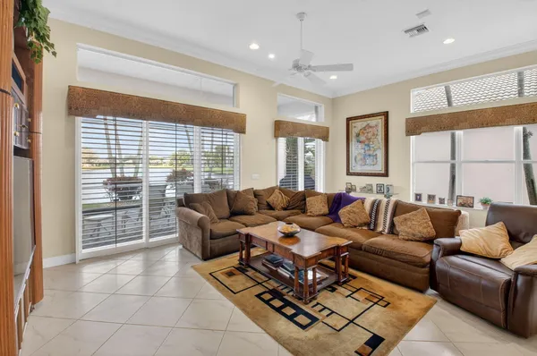 $525,000 | 10145 Armani Drive, Boynton Beach, FL 33437