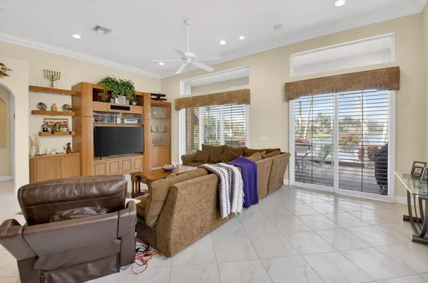 $525,000 | 10145 Armani Drive, Boynton Beach, FL 33437