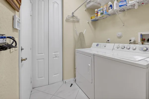 $525,000 | 10145 Armani Drive, Boynton Beach, FL 33437