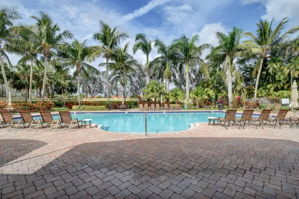 $525,000 | 10145 Armani Drive, Boynton Beach, FL 33437
