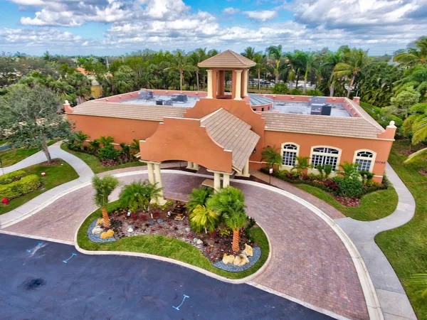 $525,000 | 10145 Armani Drive, Boynton Beach, FL 33437