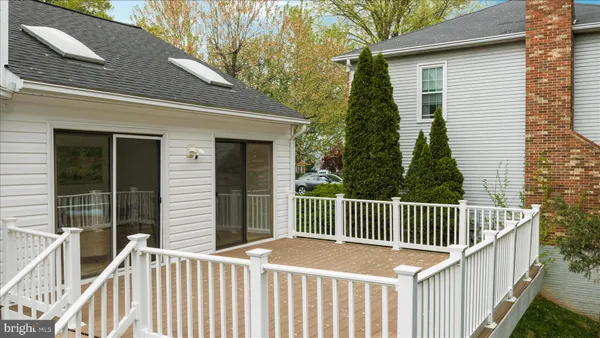 $875,000 | 105 Copper Court, Sterling, VA 20165