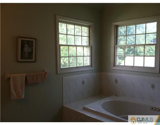 120 Dover Road Colonia, NJ 07067 - Photo 8 of 14
