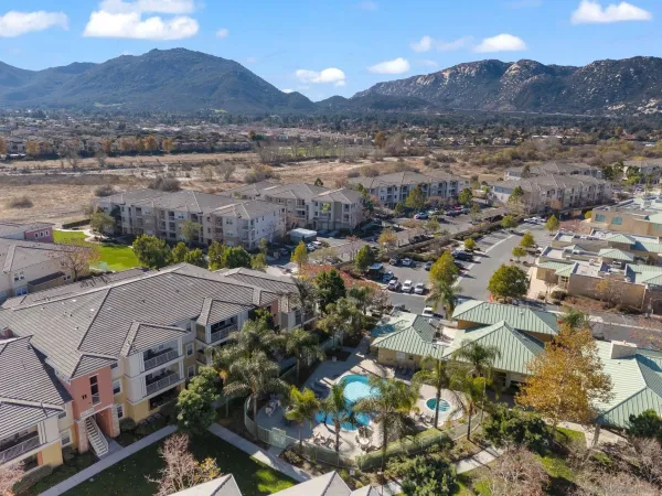 $299,900 | 31356 Taylor Lane, Temecula, CA 92592