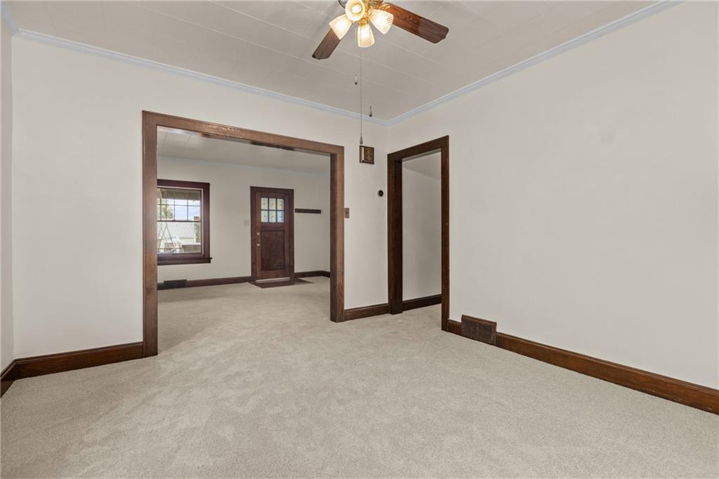 324 Jefferson Road Pittsburgh, PA 15235 - Photo 8 of 36 Gallery Image 8
