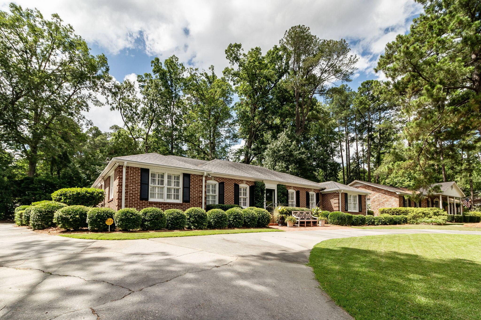 3004 Sussex Road Augusta, GA 30909 - Photo 2 of 67 2-web-or-mls-3004 SUSSEX RD. ©-3171