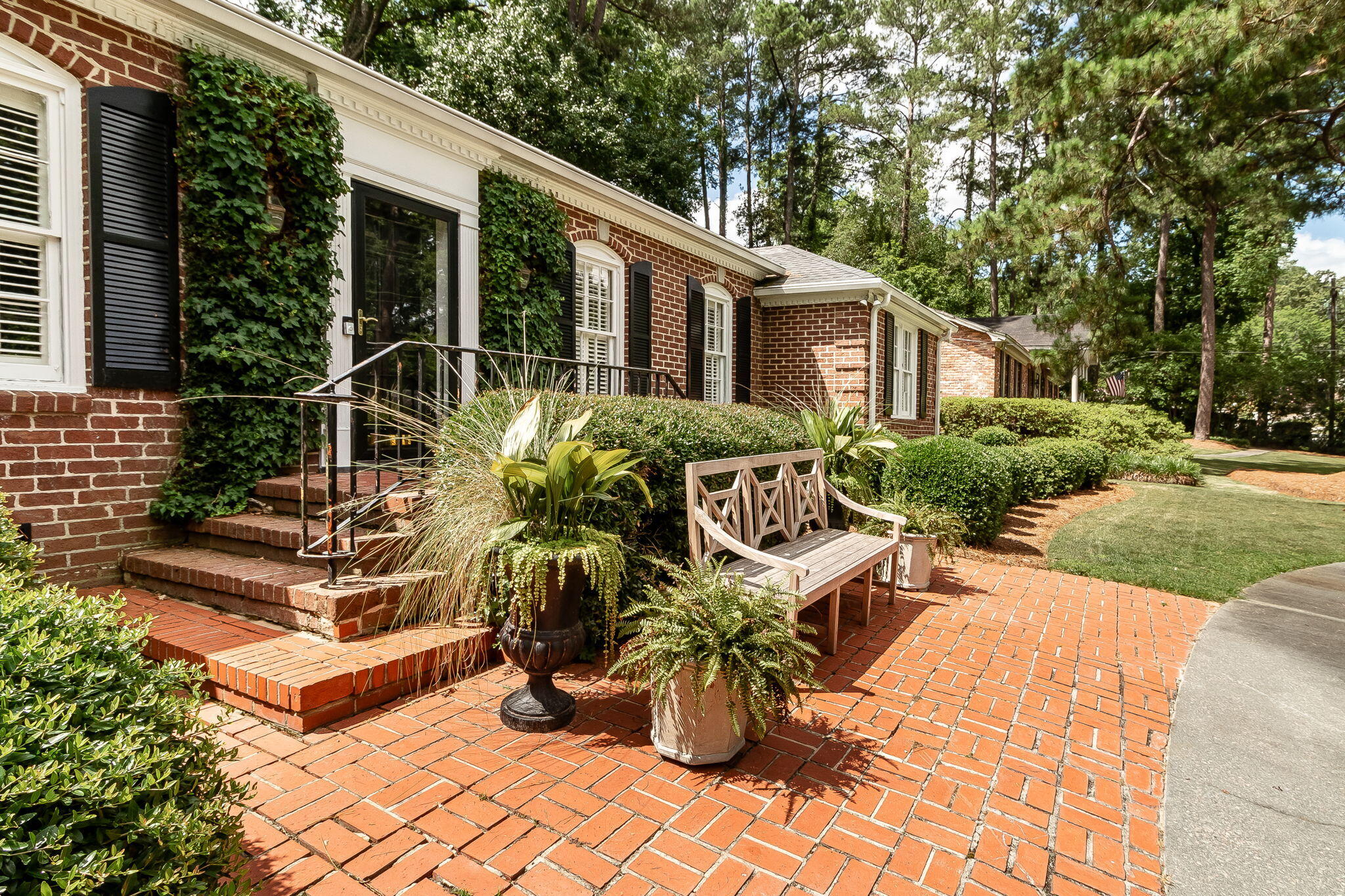 3004 Sussex Road Augusta, GA 30909 - Photo 7 of 67 7-web-or-mls-3004 SUSSEX RD. ©-3181