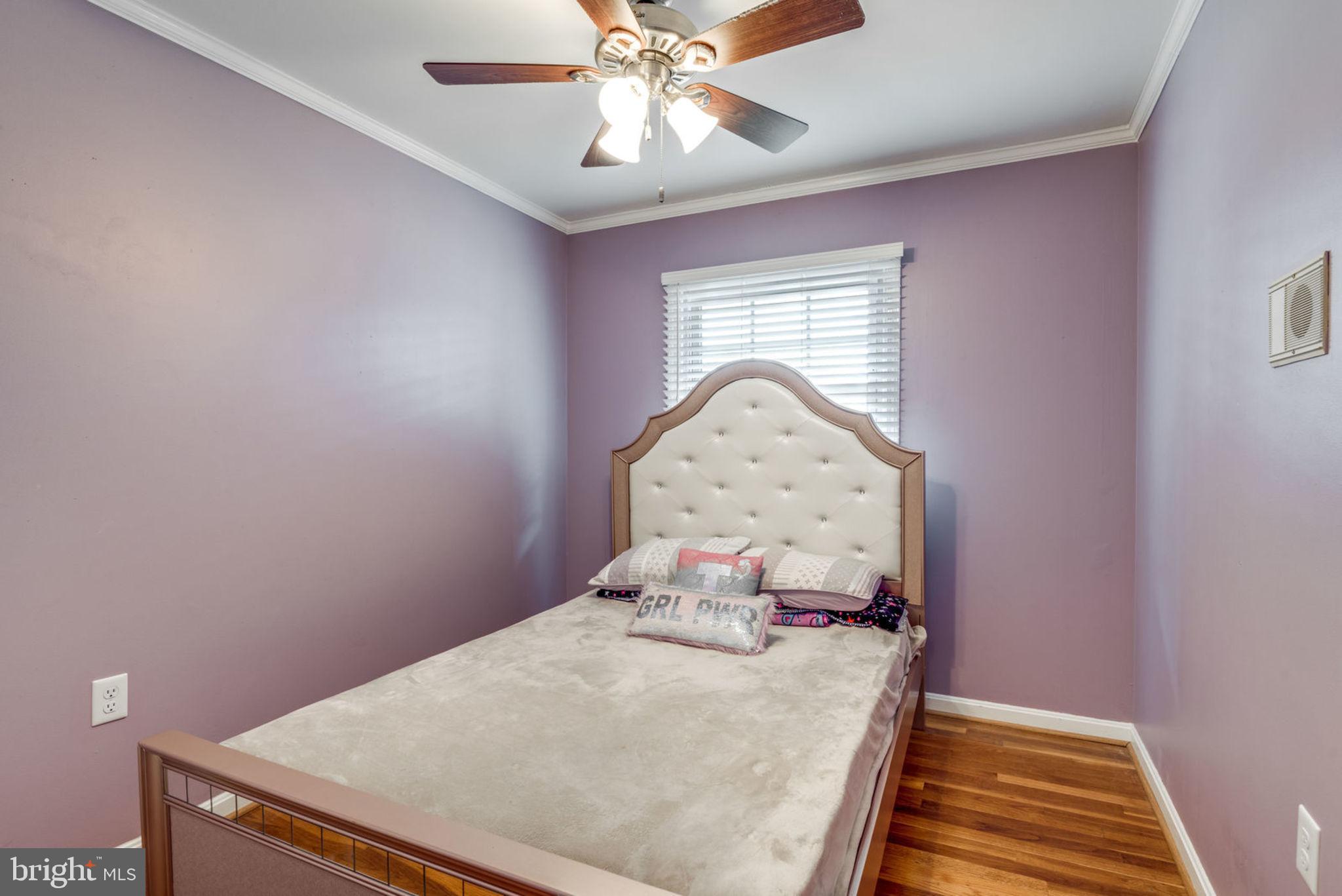 316 Williamsburg Road Sterling, VA 20164 - Photo 18 of 39 Bedroom 1