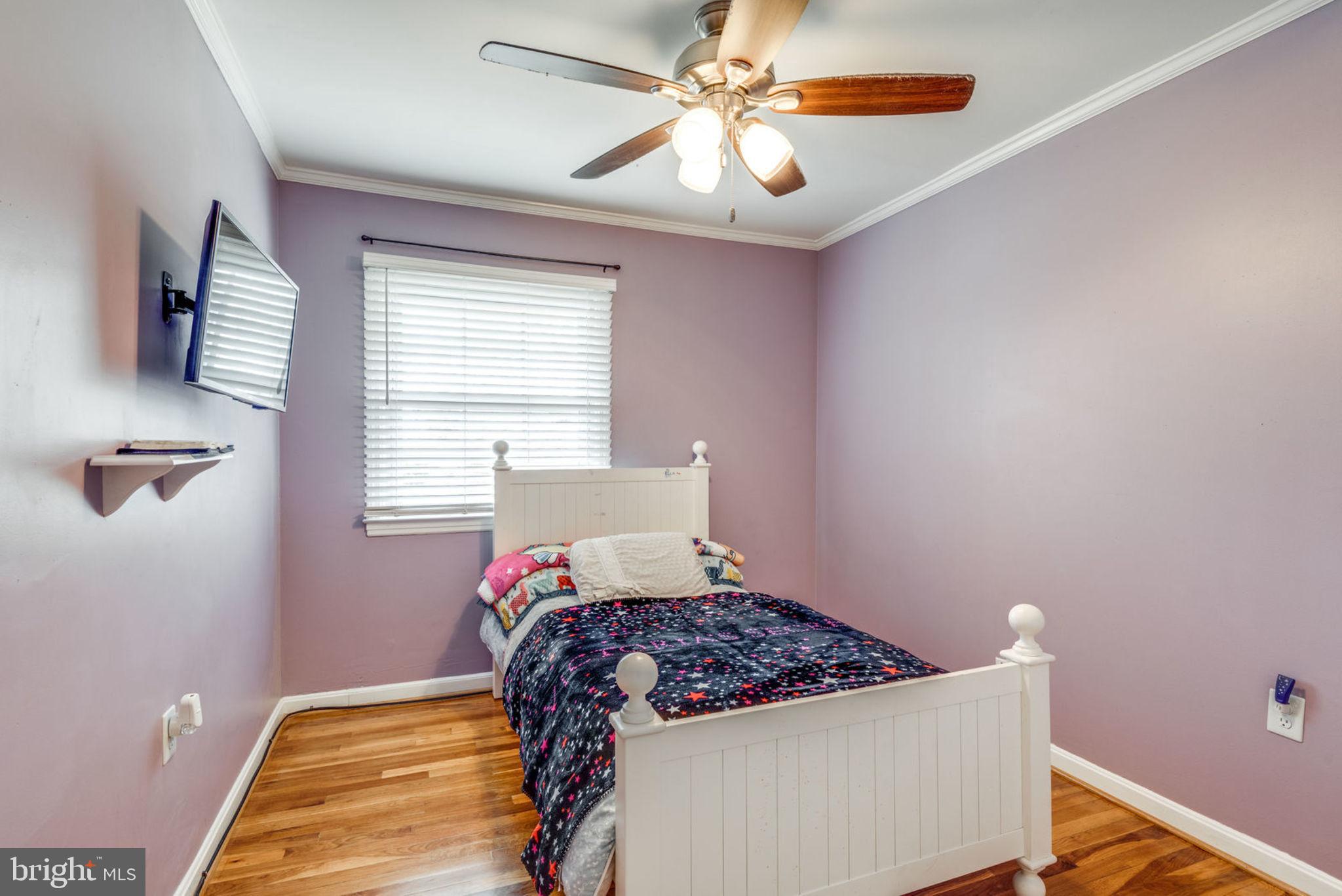 316 Williamsburg Road Sterling, VA 20164 - Photo 20 of 39 Bedroom 2