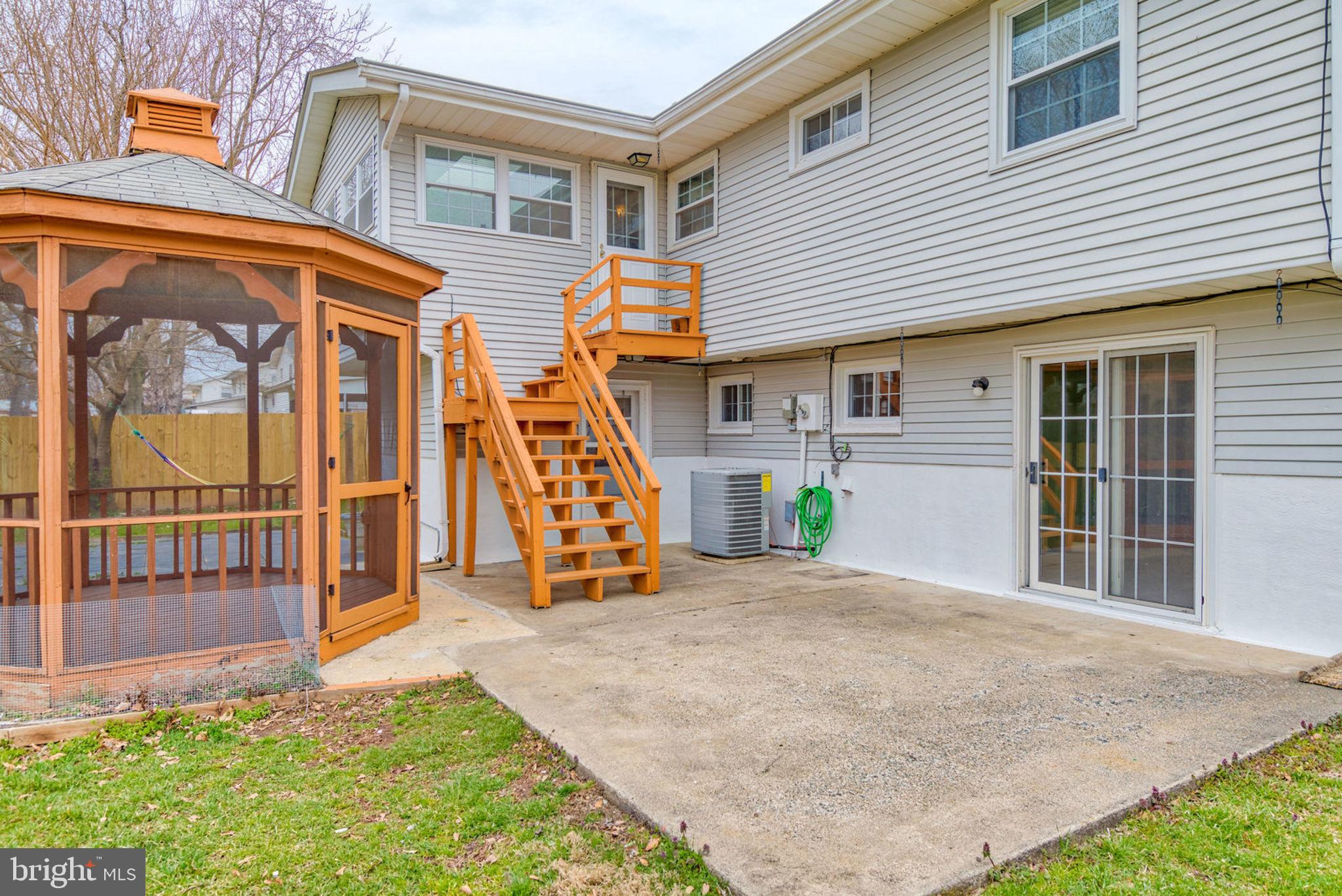 316 Williamsburg Road Sterling, VA 20164 - Photo 30 of 39 Stairs access to the Sun Room