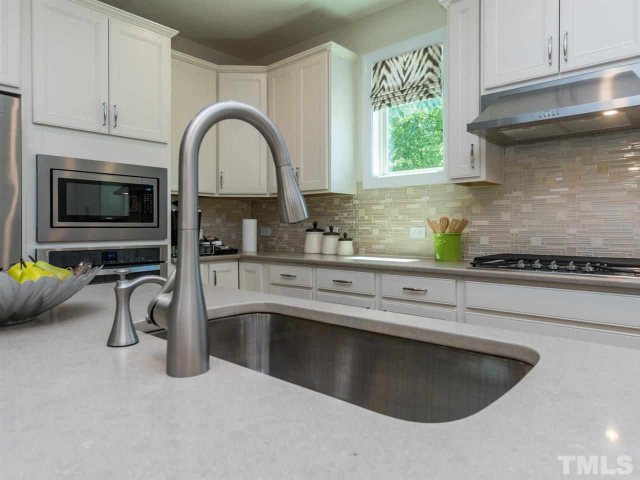 2183 McKenzie Ridge Lane Apex, NC 27502 - Photo 7 of 30