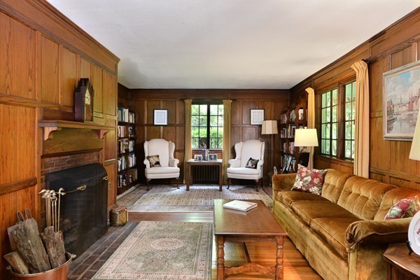 23 Bemis Road Dedham, MA 02026 - Photo 4 of 18 Gallery Image 4