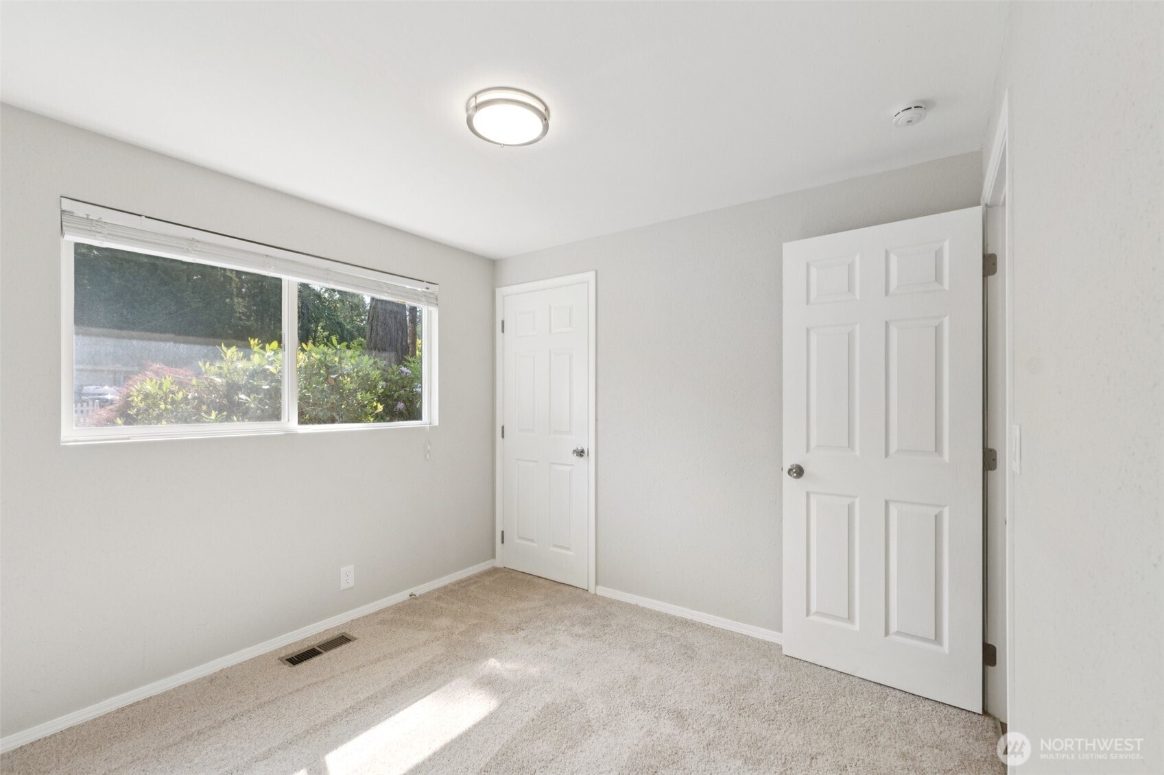 24104 105th Place West Edmonds, WA 98020 - Photo 16 of 35