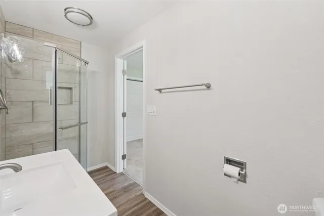 $800,000 | 24104 105th Place West, Edmonds, WA 98020