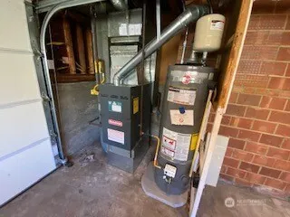 $800,000 | 24104 105th Place West, Edmonds, WA 98020